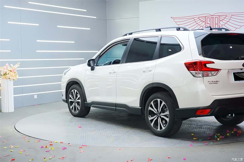 Subaru Forester, 2024 все фото