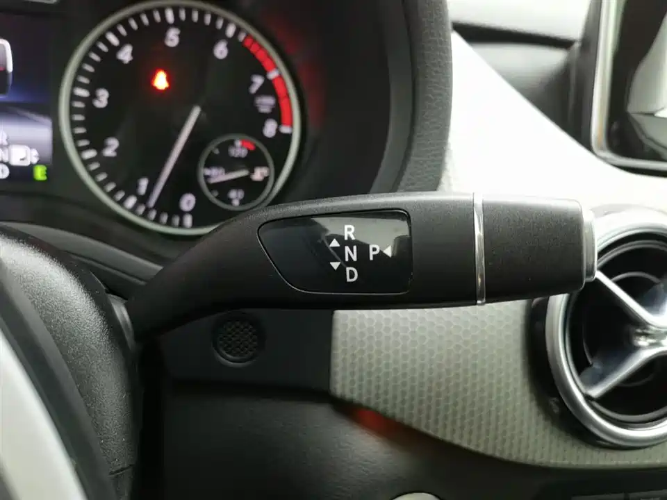 Mercedes-Benz Class B