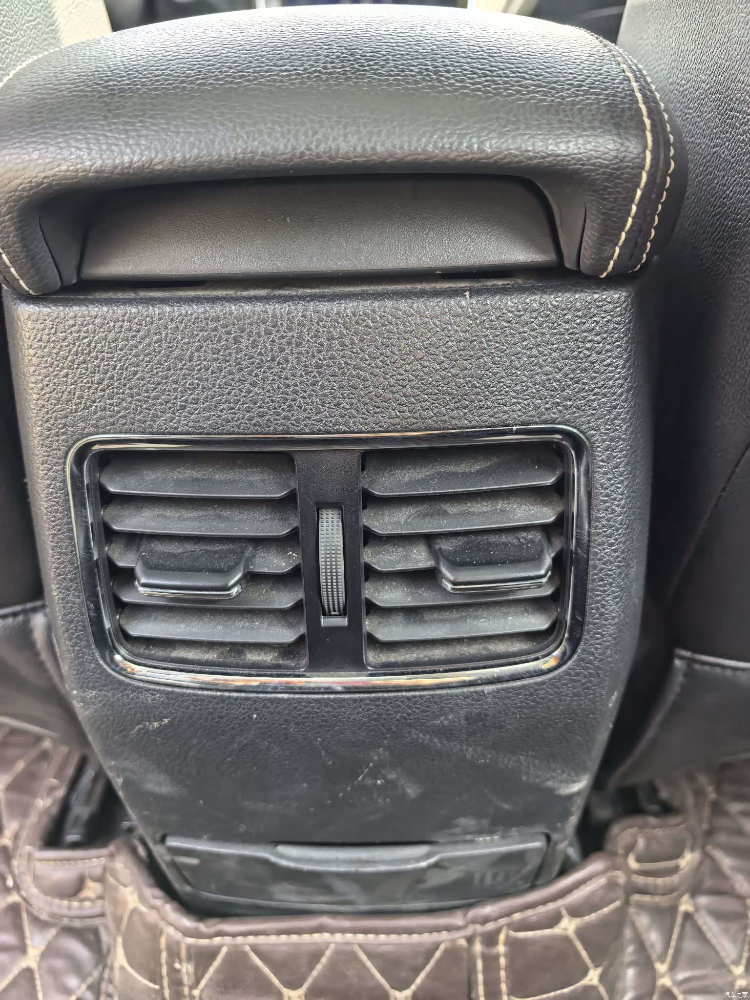 Roewe RX5, 2016 15