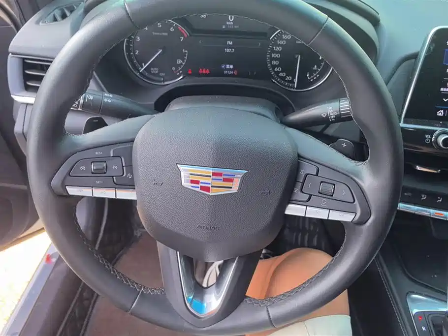 Cadillac CT4