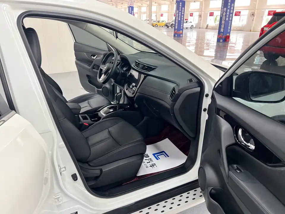 Nissan Qijun Nissan Qijun