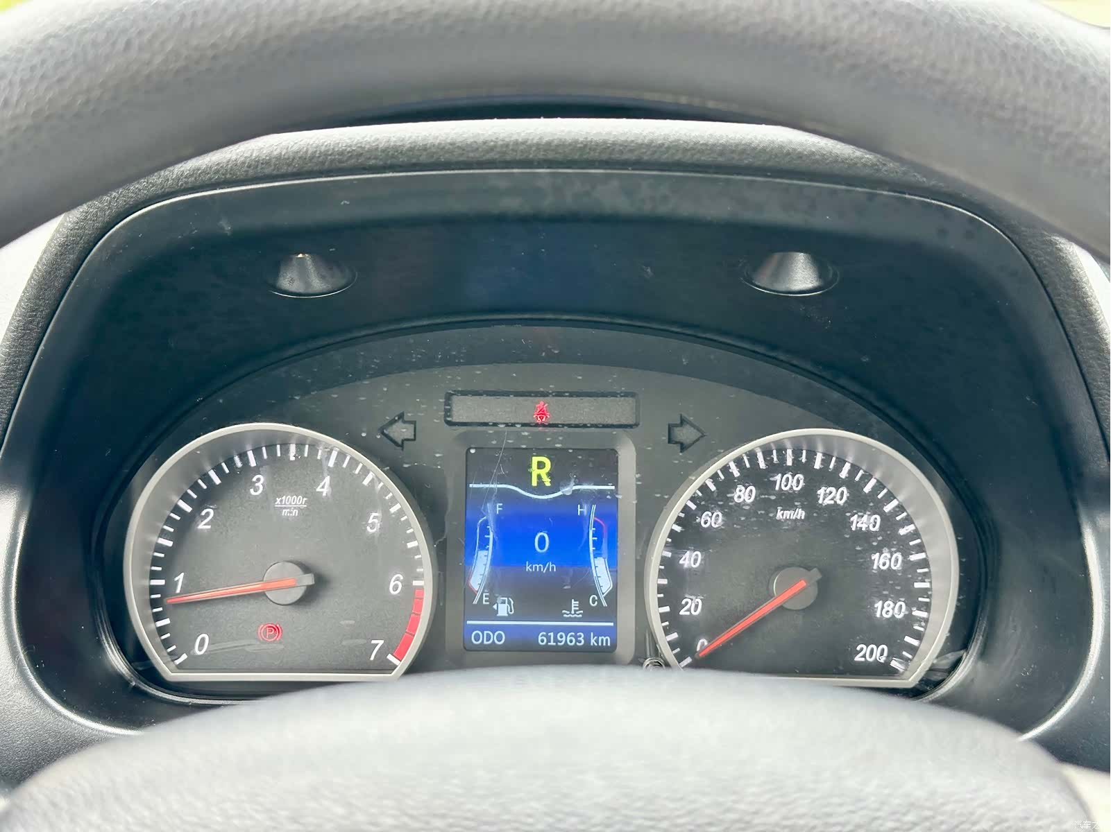 BAIC H2, 2017 35