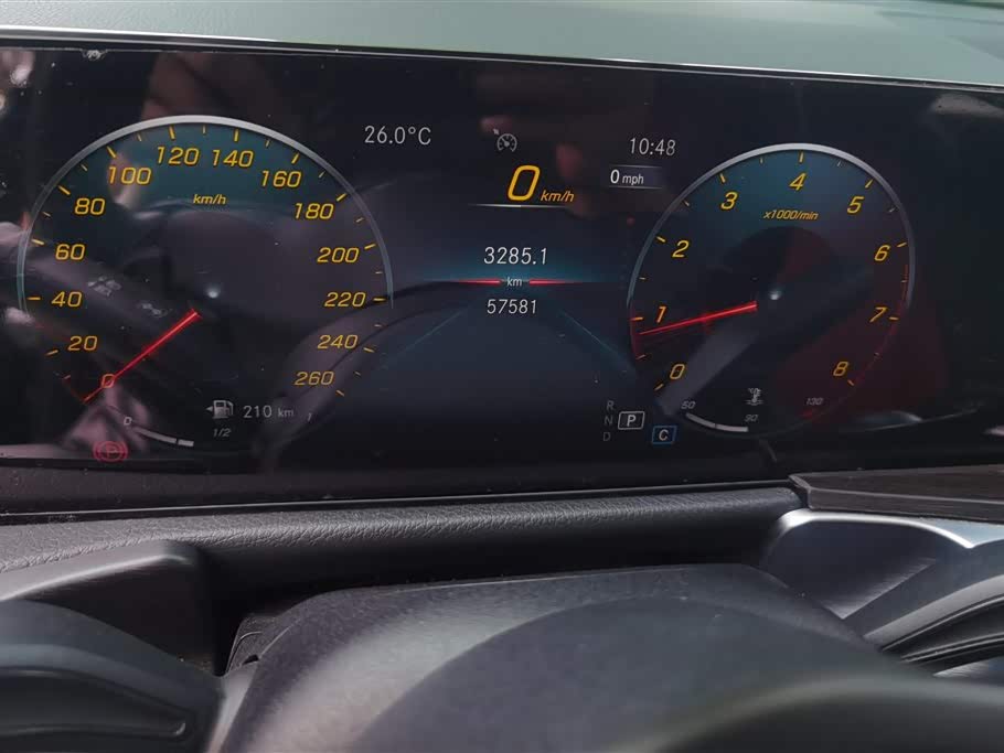 Mercedes-Benz GLB Mercedes-Benz GLB