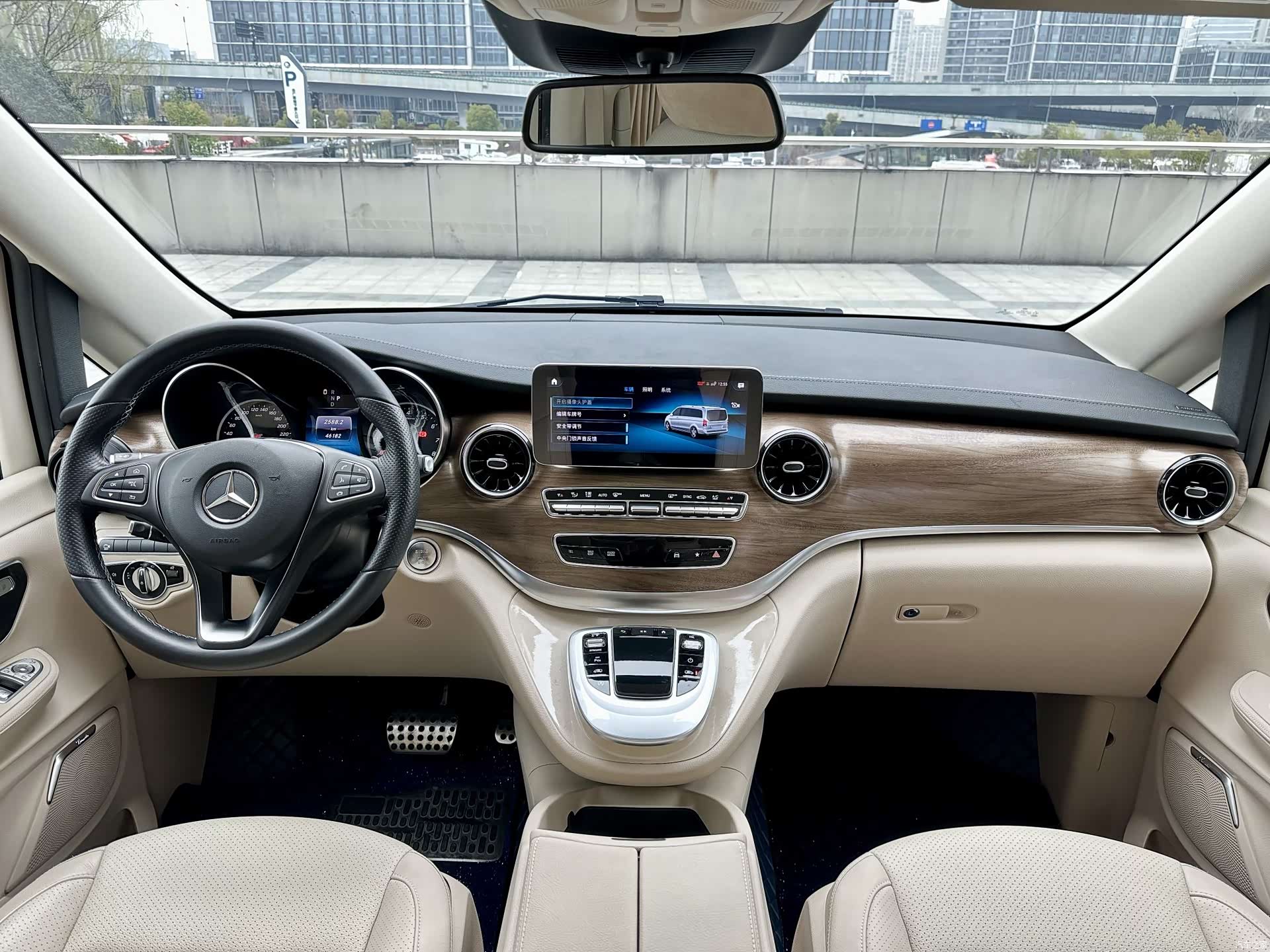 Mercedes-Benz V-Class, 2022 12