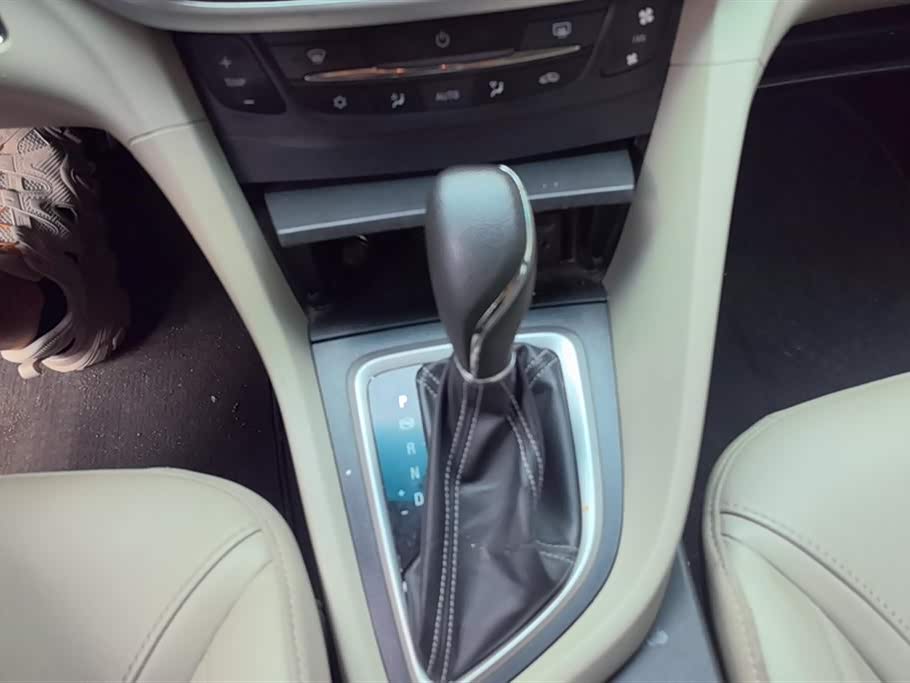 Buick Yinglang Buick Yinglang