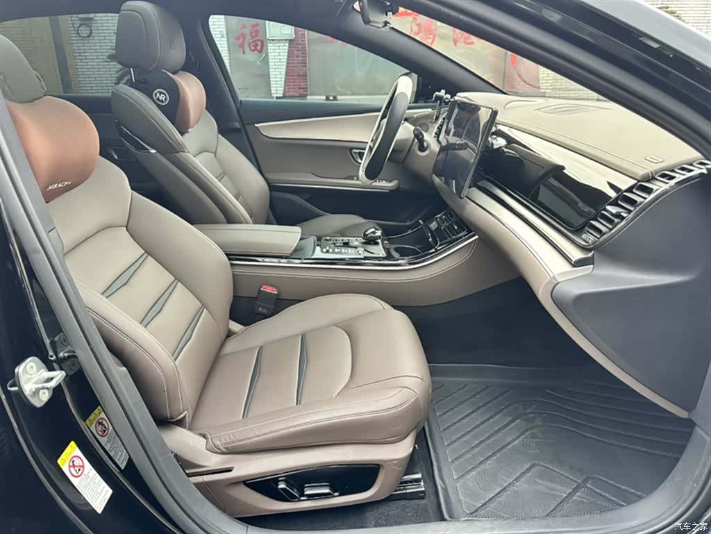BYD Han, 2022 22