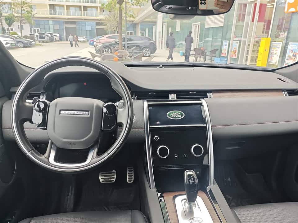 Land Rover Discover sports