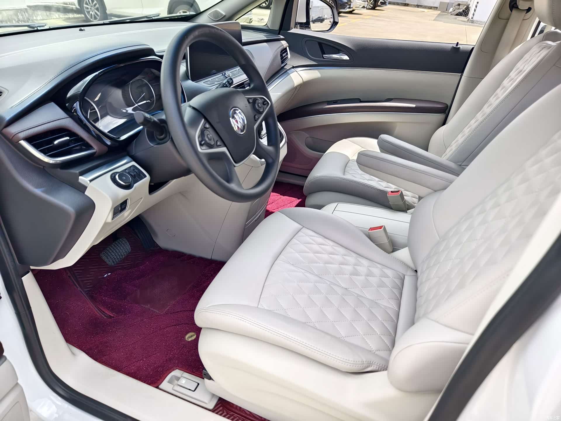 Buick GL8, 2023 7