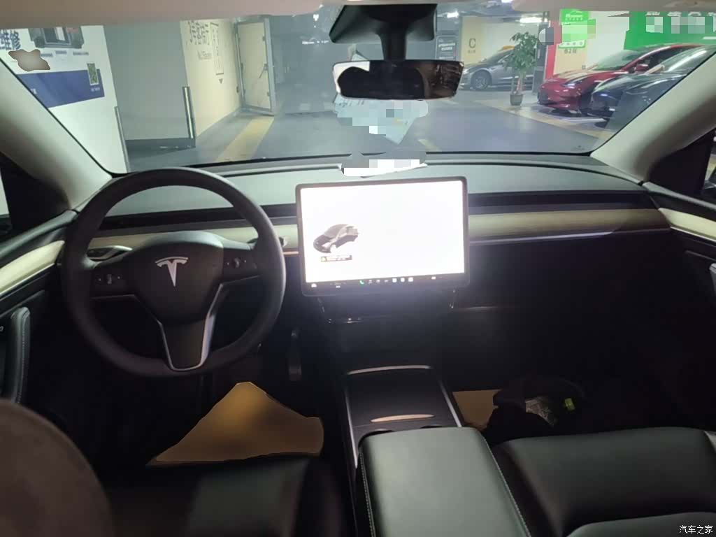 Tesla Model Y, 2021 10