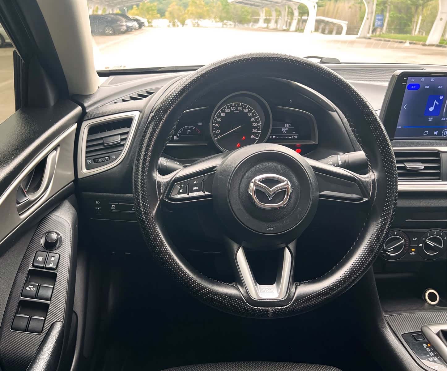 Mazda Mazda3, 2017 все фото