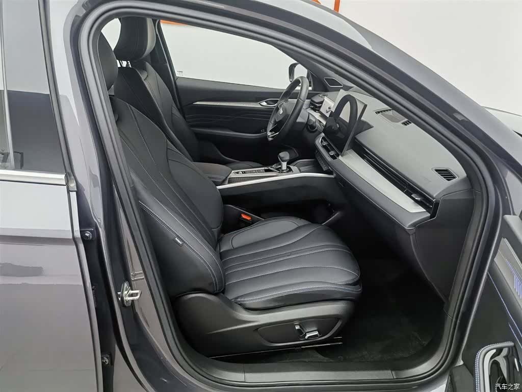 Geely Preface, 2024 23