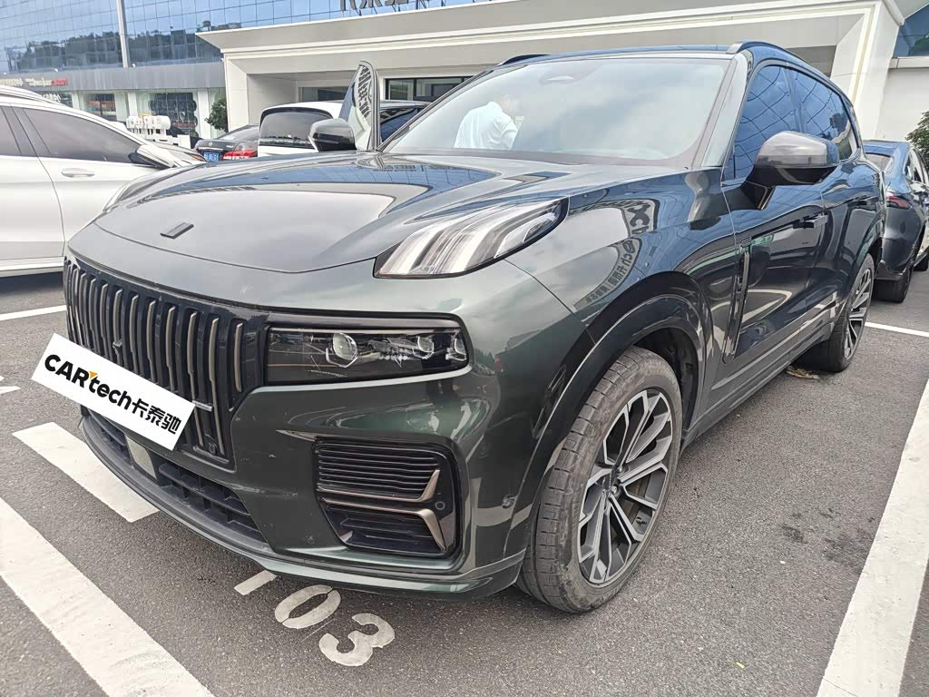 Lynk & Co 09 EM-P
