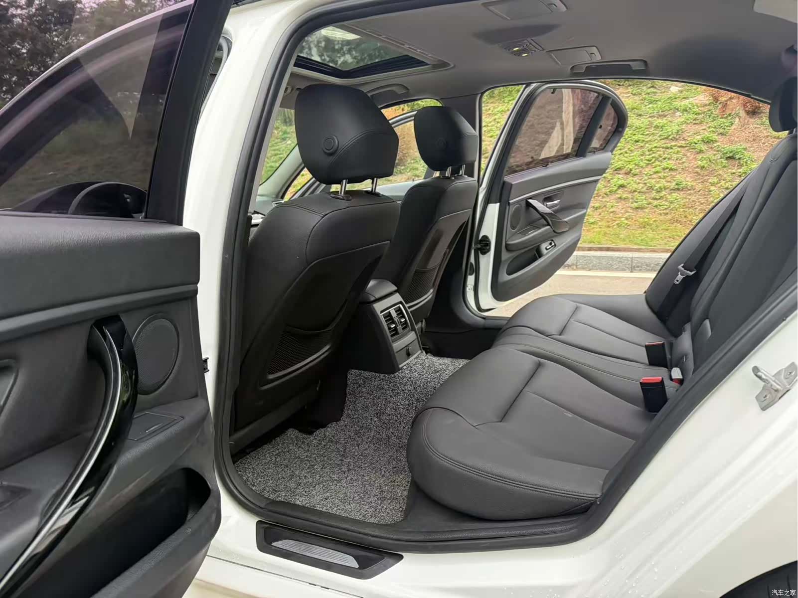 BMW 3 Series, 2017 7