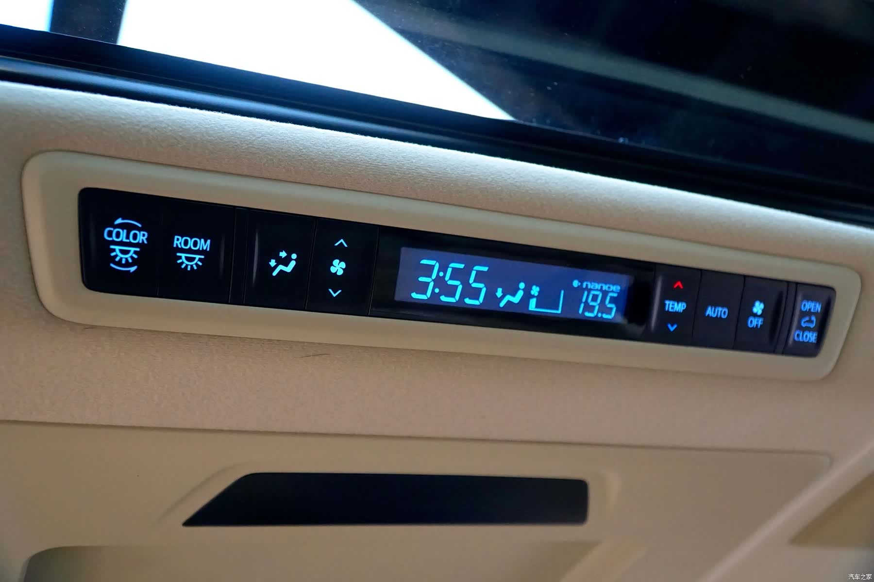 Toyota Alphard, 2016 17