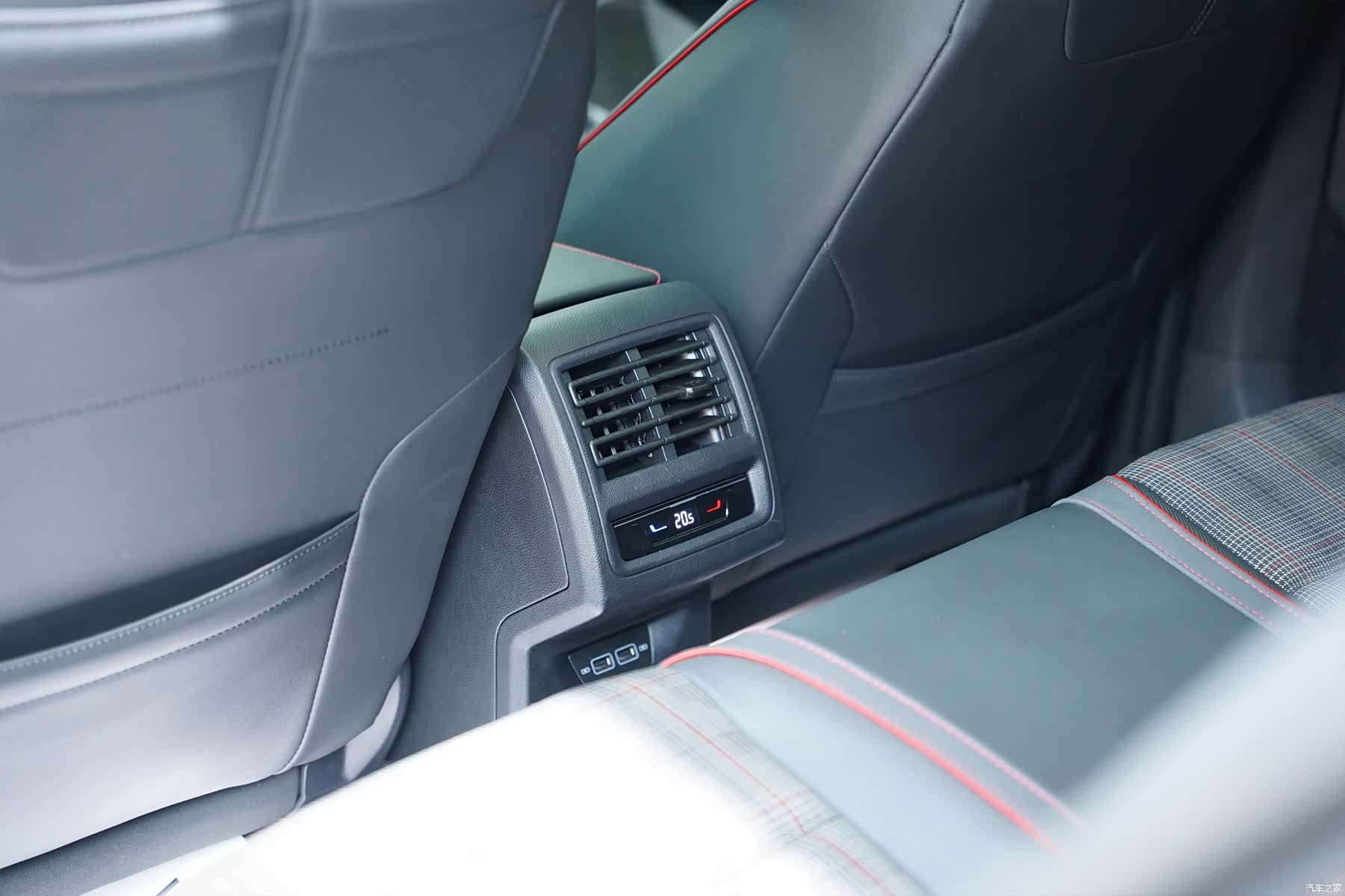 Volkswagen Golf, 2021 19