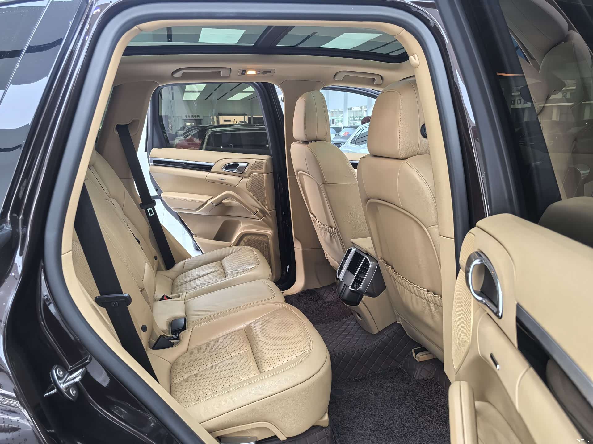 Porsche Cayenne, 2017 8