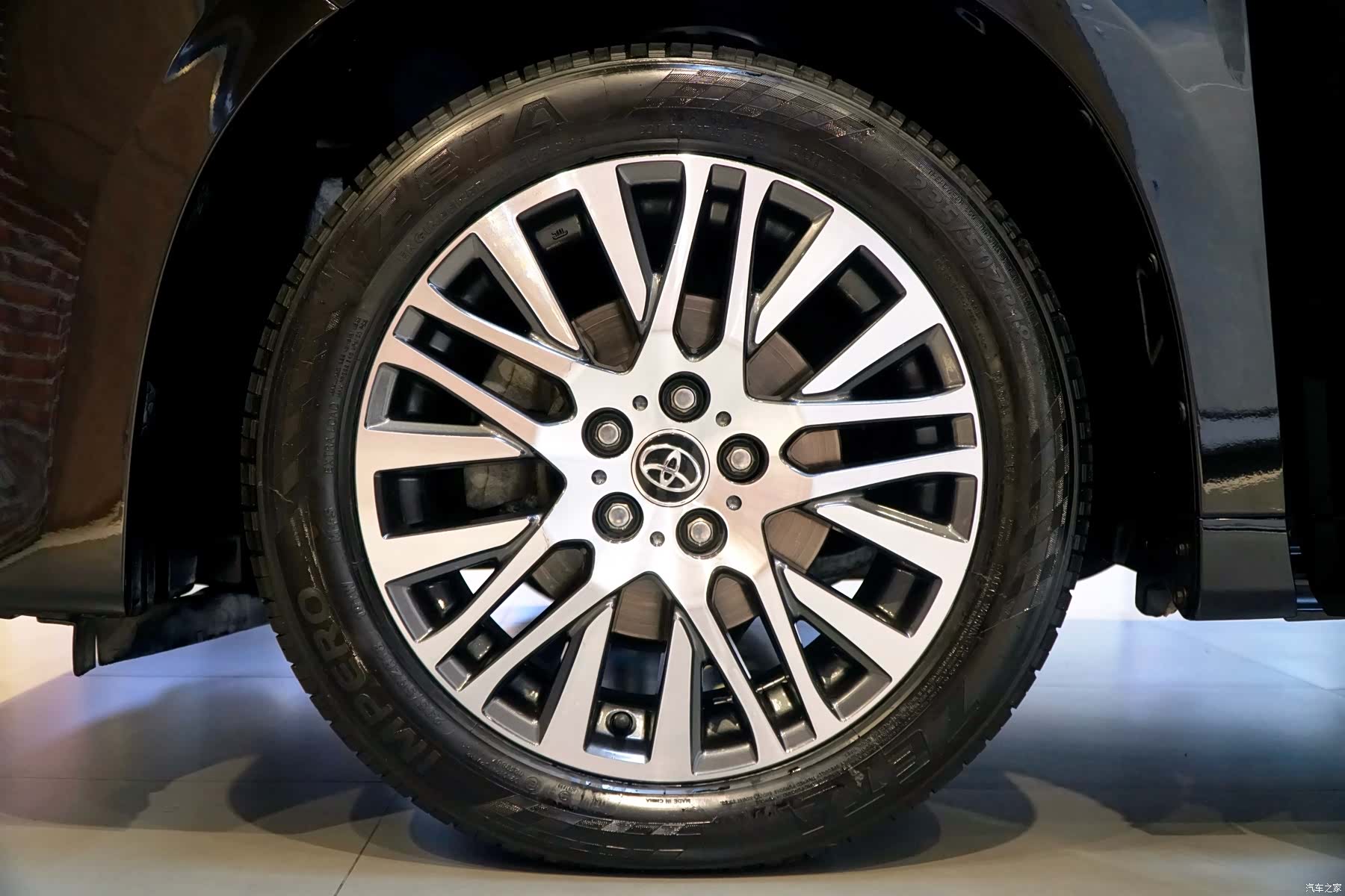 Toyota Alphard, 2016 23