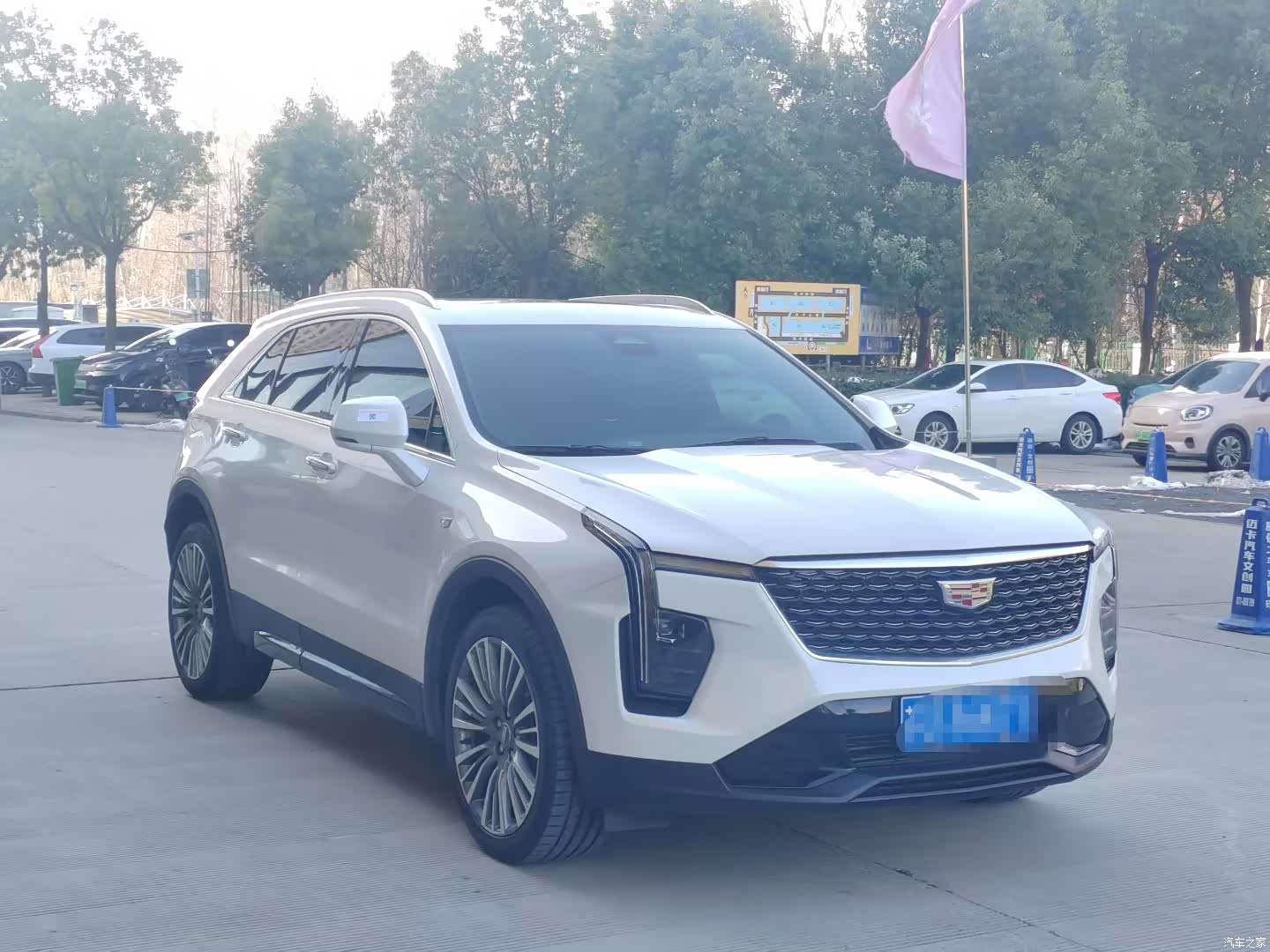 Cadillac XT4, 2025 1