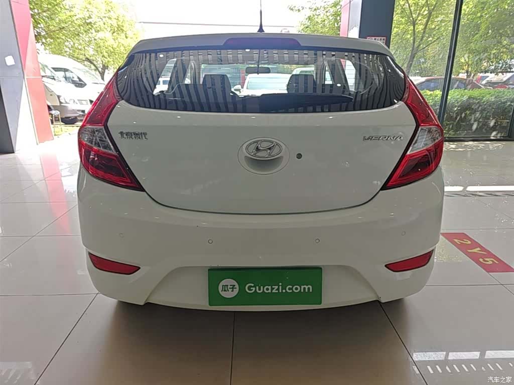 Hyundai GLX, 2014 6