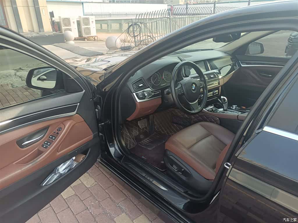 BMW 5 Series, 2017 14