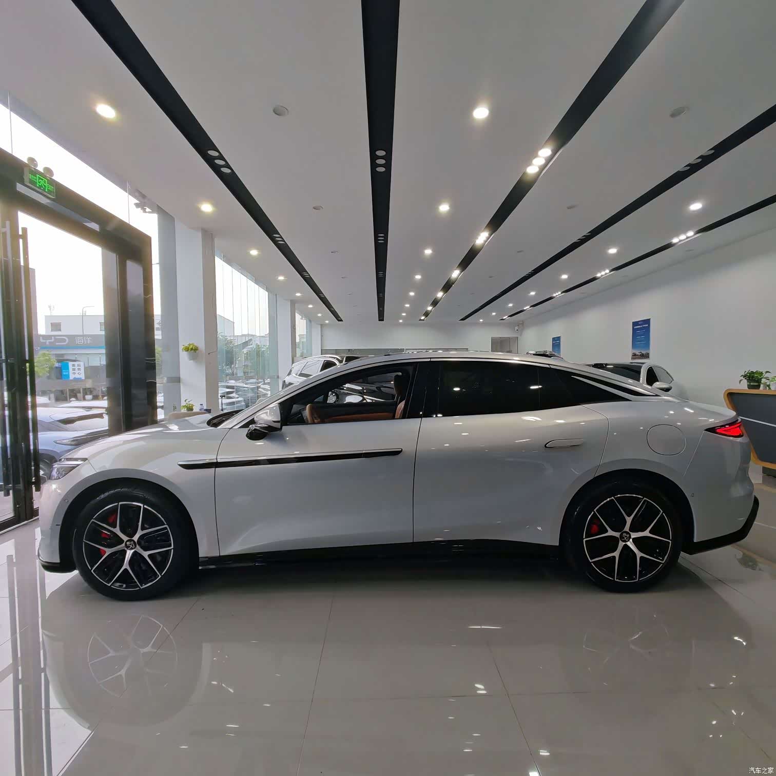 BYD Han, 2025 10