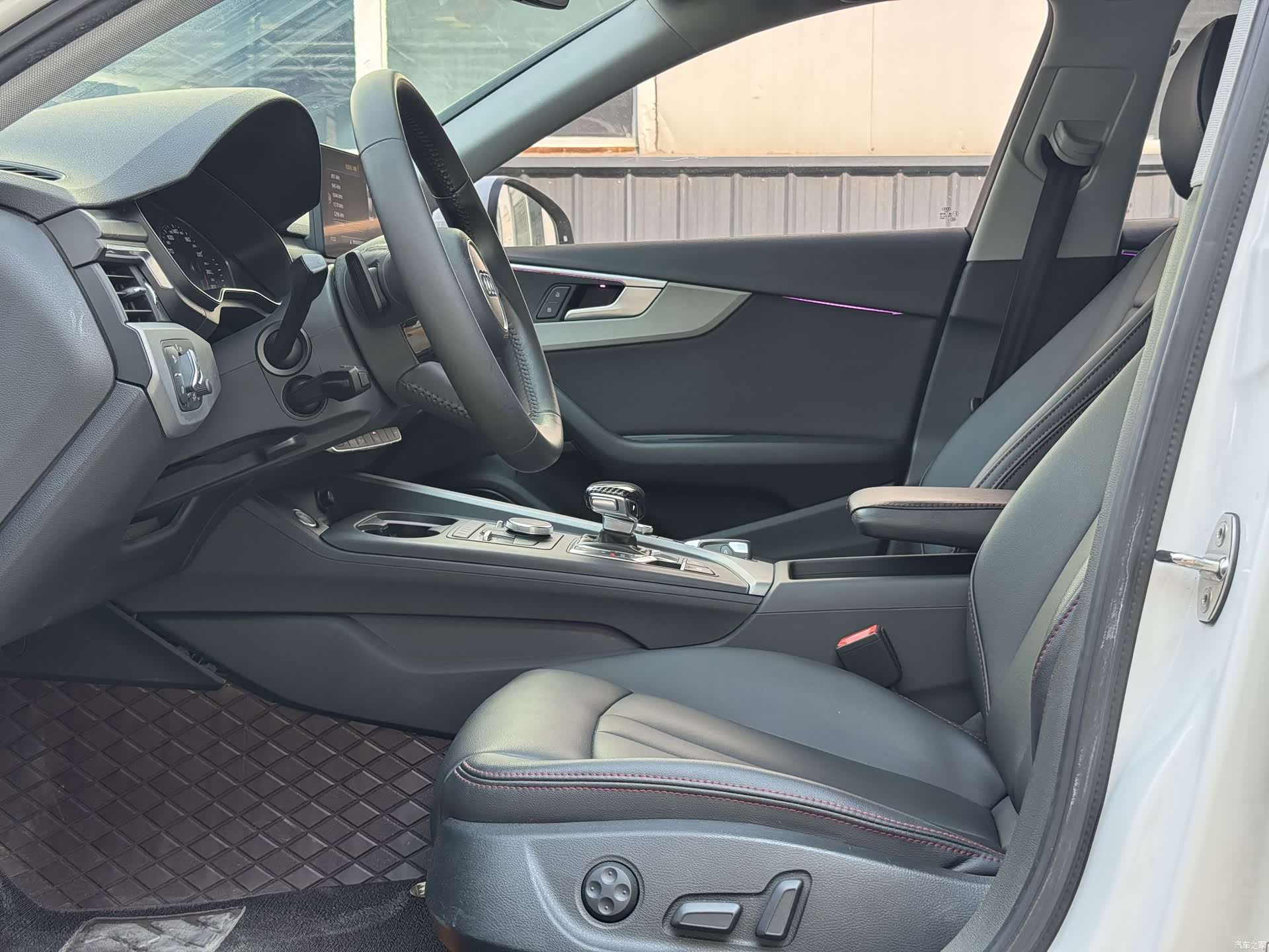 Audi A4L, 2019 4