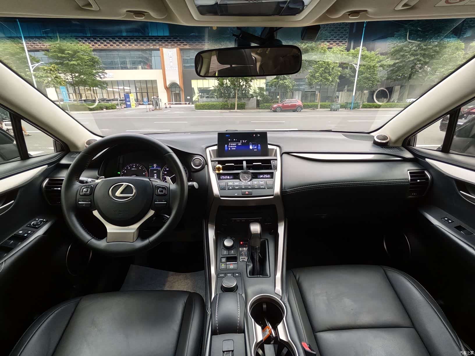 Lexus NX, 2017 7