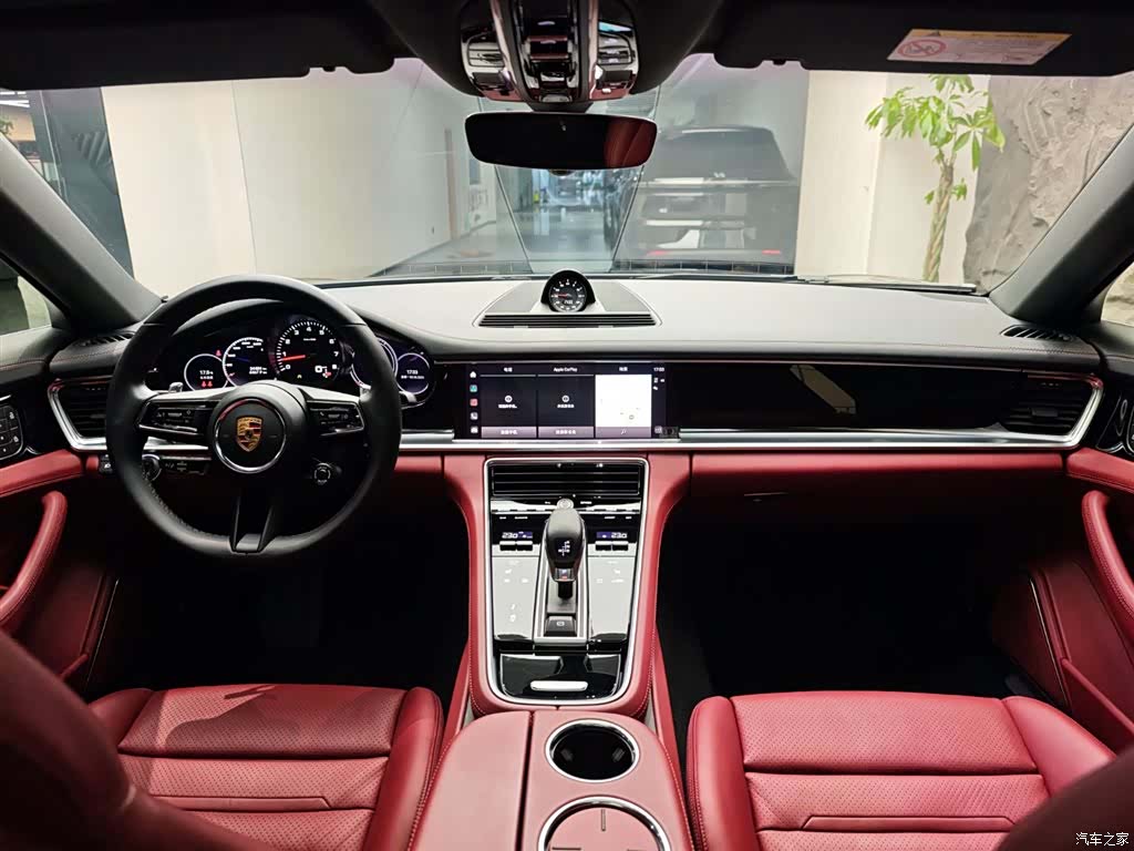 Porsche Panamera, 2024 13