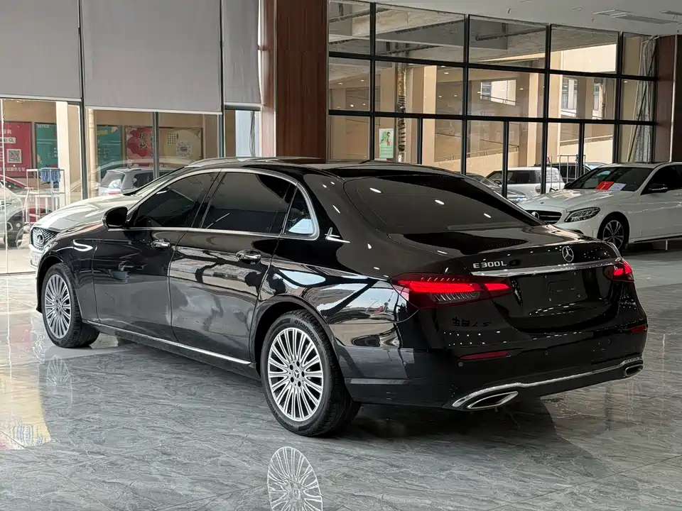 Mercedes-Benz E-class Mercedes-Benz E-class