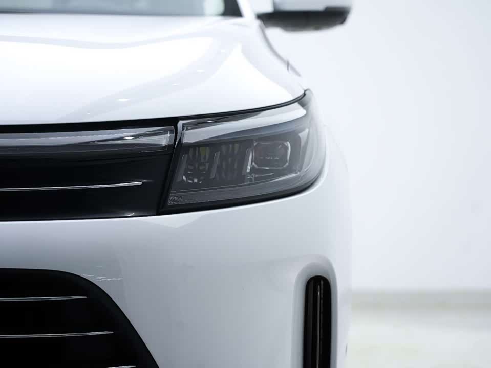 AITO Ask the world M7