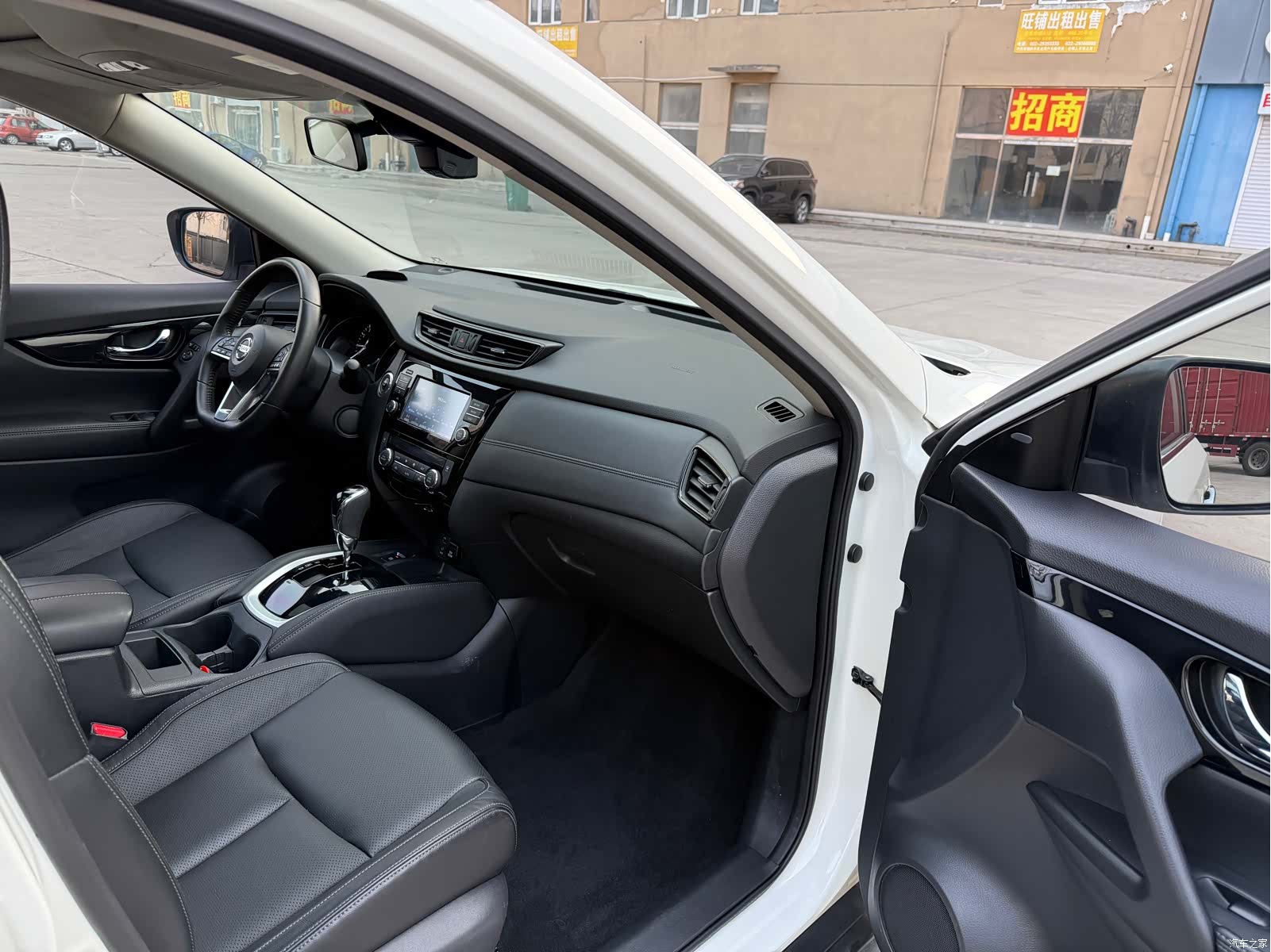 Nissan X-Trail, 2018 15