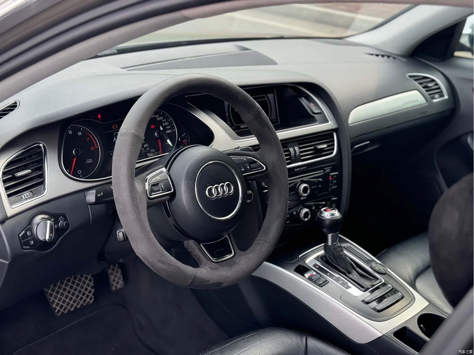 Audi A4L, 2014 13