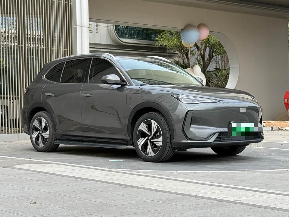 Geely Galaxy Galaxy E5