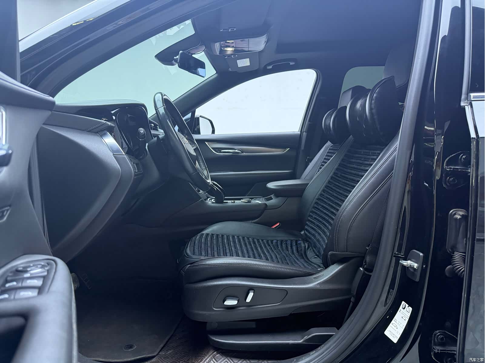 Cadillac XT6, 2021 4