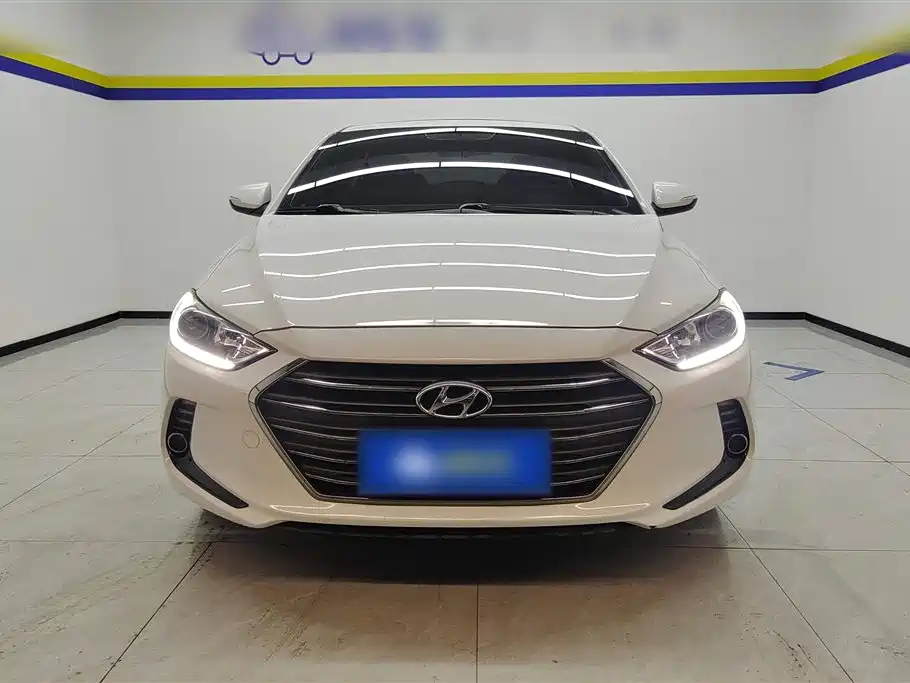 Hyundai Lead