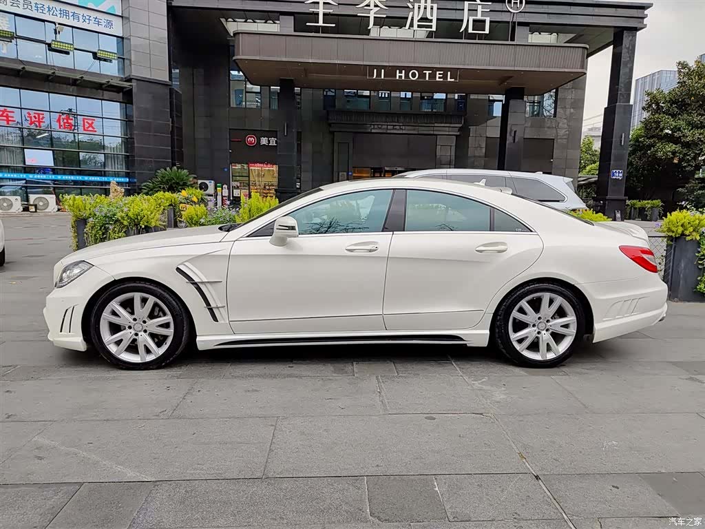 Mercedes-Benz CLS, 2014 3