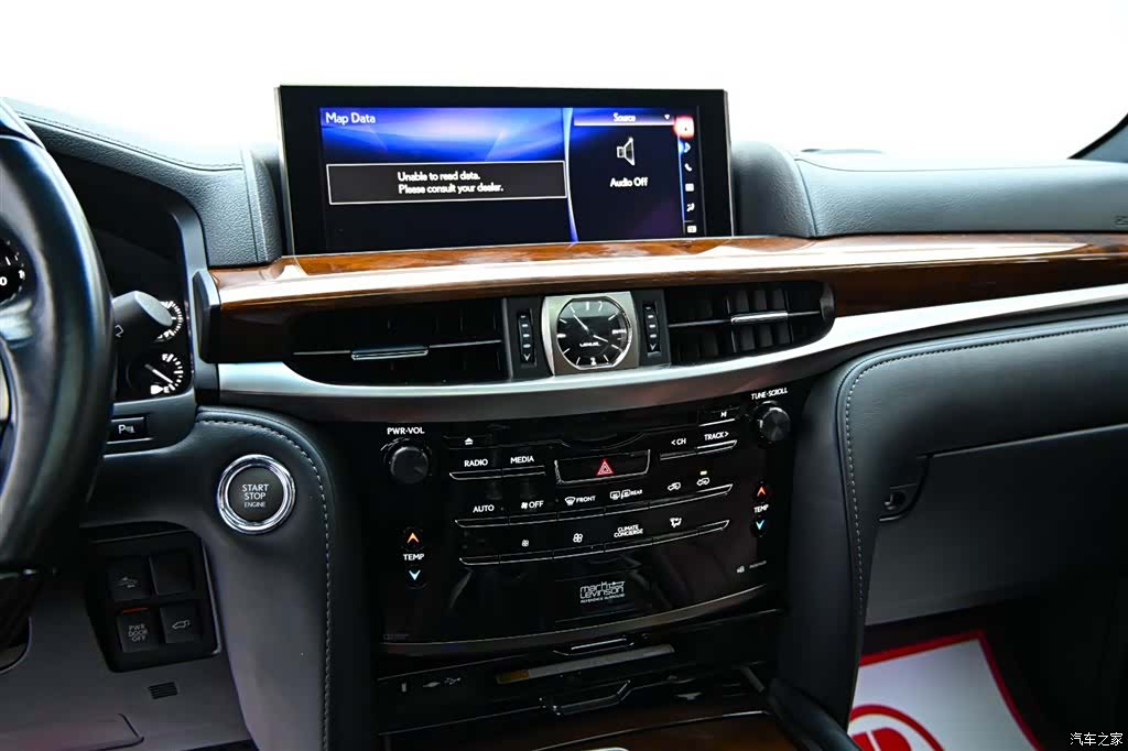 Lexus LX, 2018 16