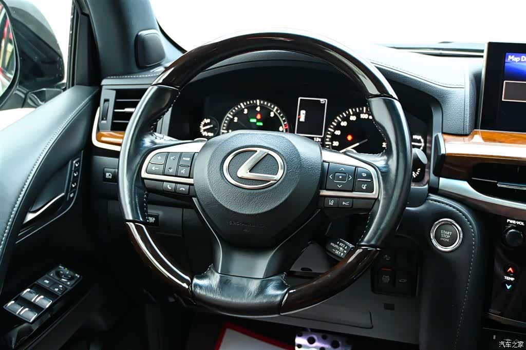 Lexus LX, 2018 18