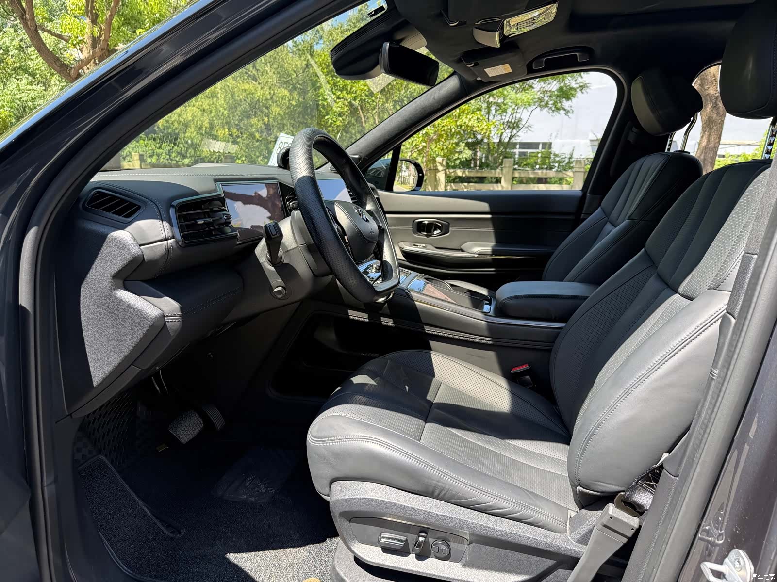 NIO ES8, 2021 9