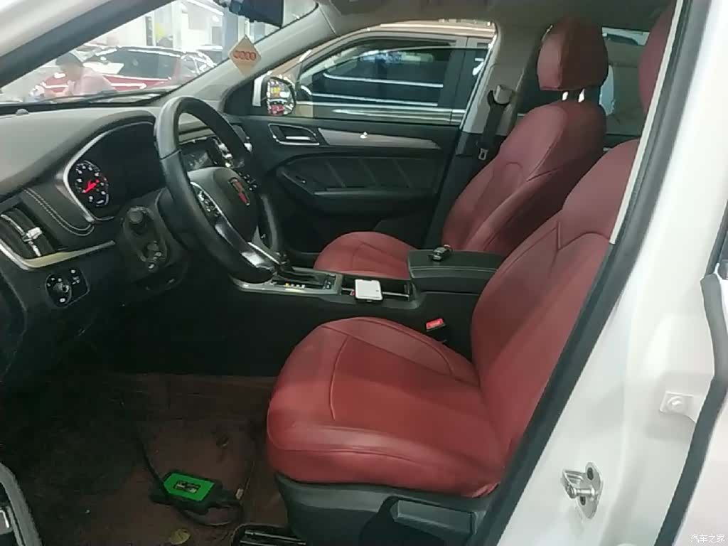 Roewe RX5, 2020 15