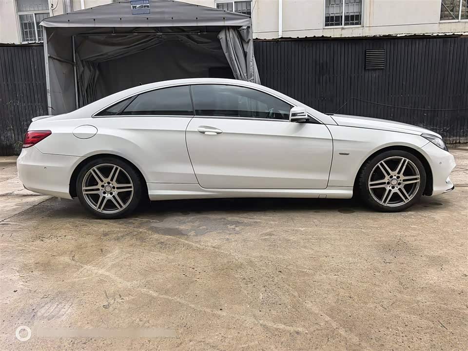 Mercedes-Benz E-class Mercedes-Benz E-class
