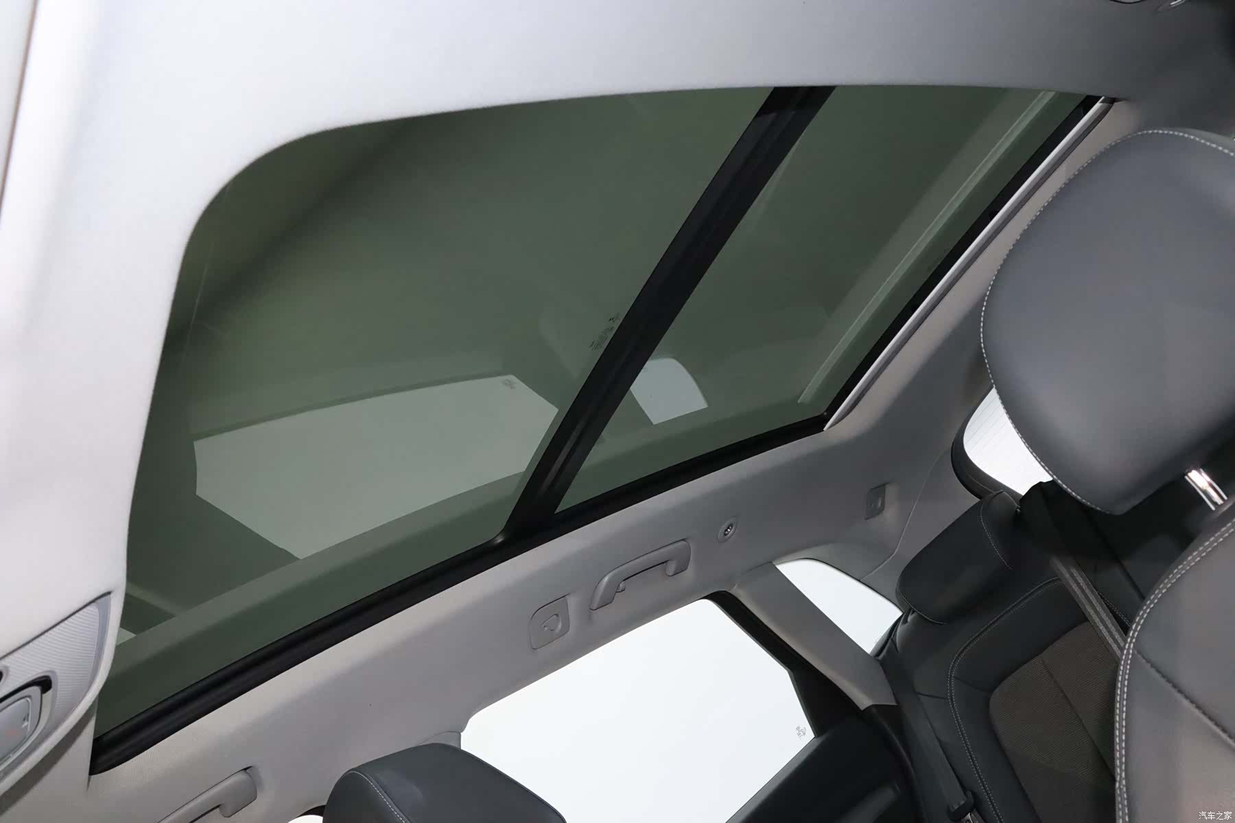 Audi Q5L, 2019 13