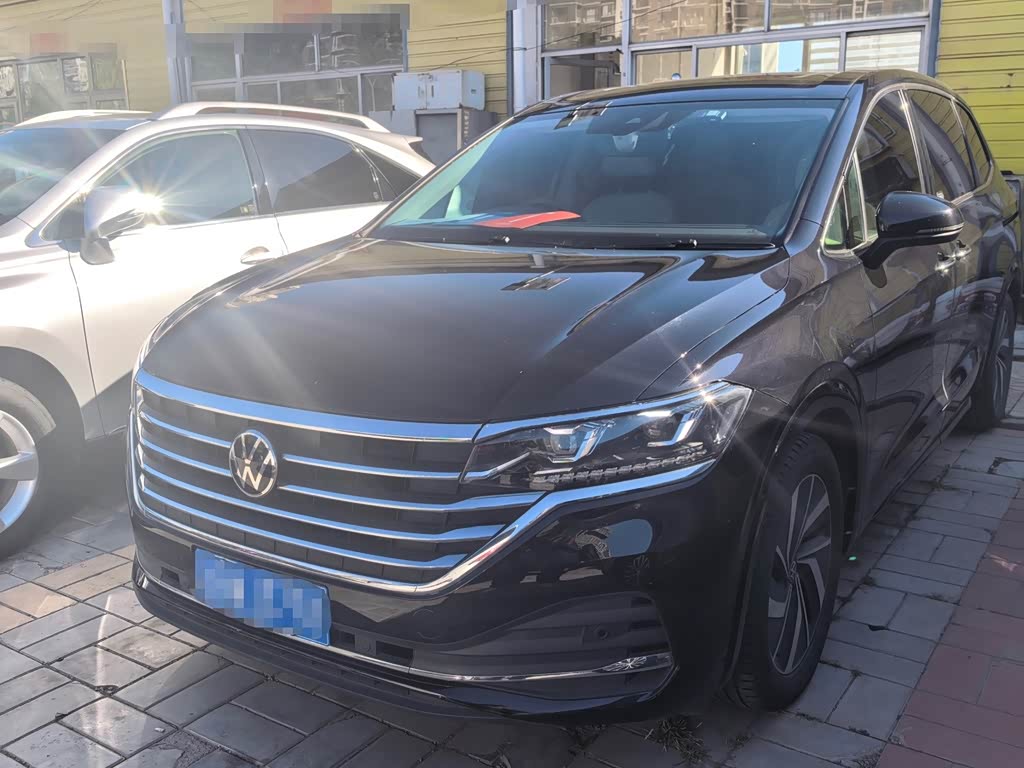 Volkswagen Viloran 2022 380TSI Luxury