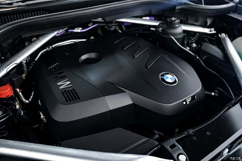 BMW X5, 2026 13