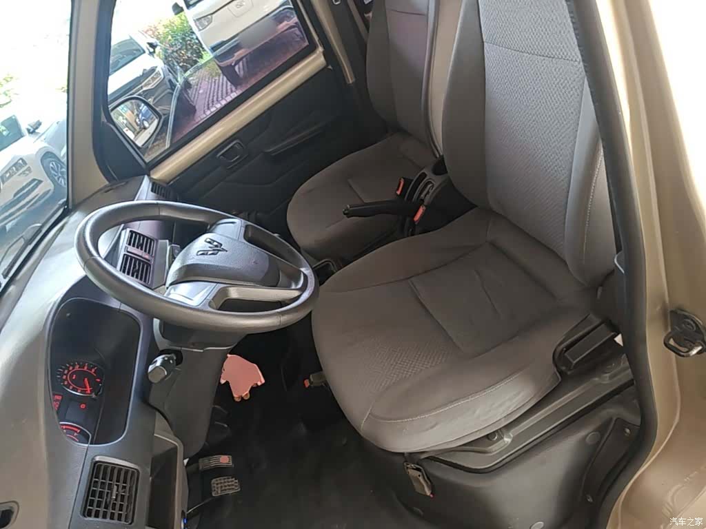Wuling L3C, 2021 15