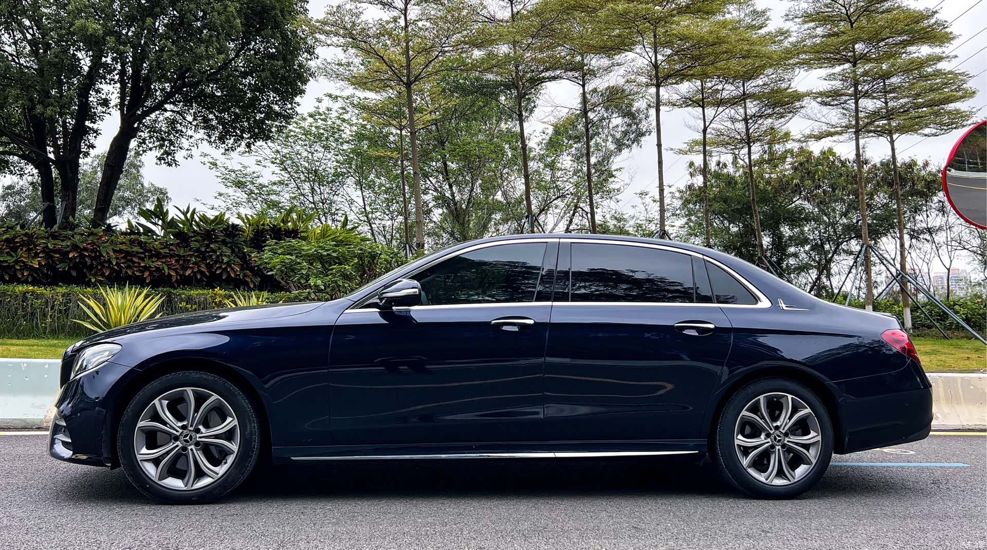 Mercedes-Benz E-Class, 2020 16