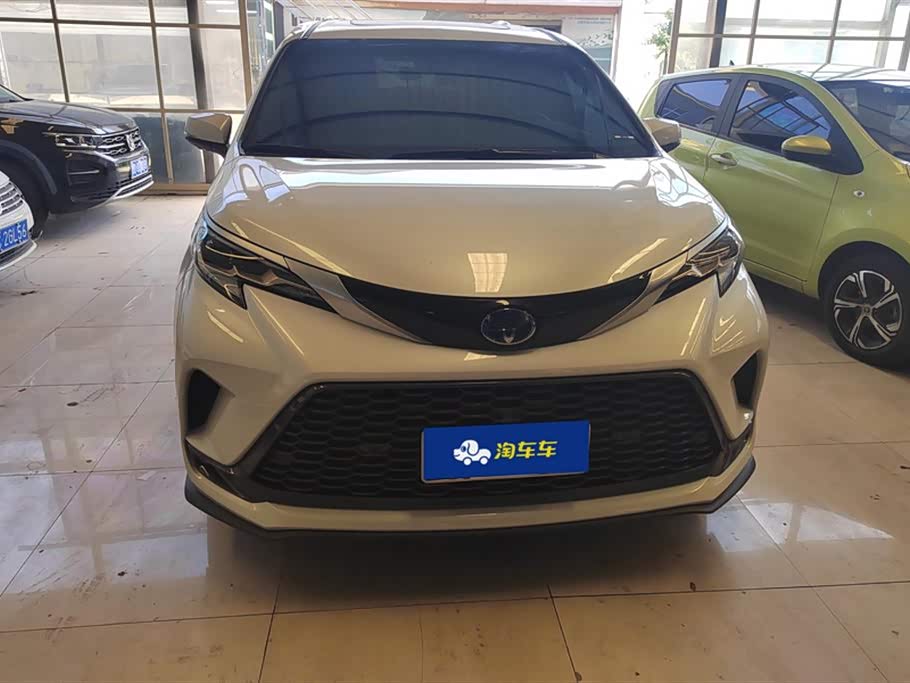 Toyota Grevia
