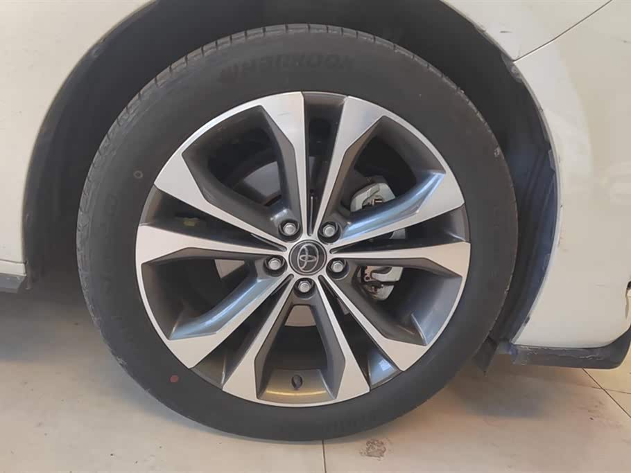 Toyota Grevia