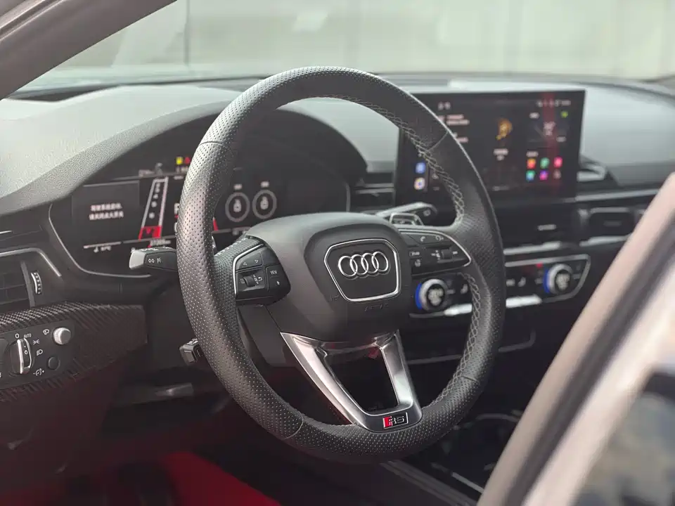 Audi RS 4