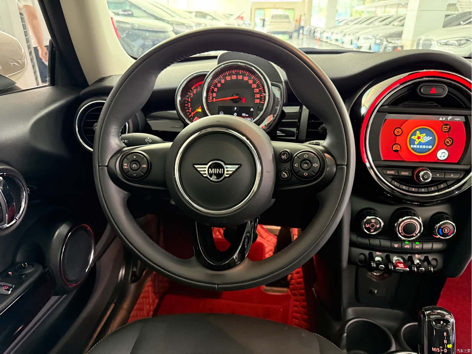 Mini ONE, 2021 13